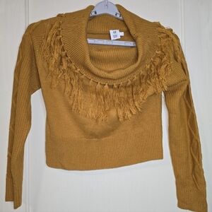 Hidden Brand Fringe Crop Cold Shoulder Sweater Size Small NWT